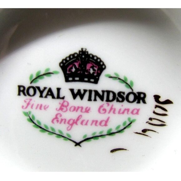 Royal Windsor Fine China Birds Floral Tea Cups (2) - Picture 6 of 12